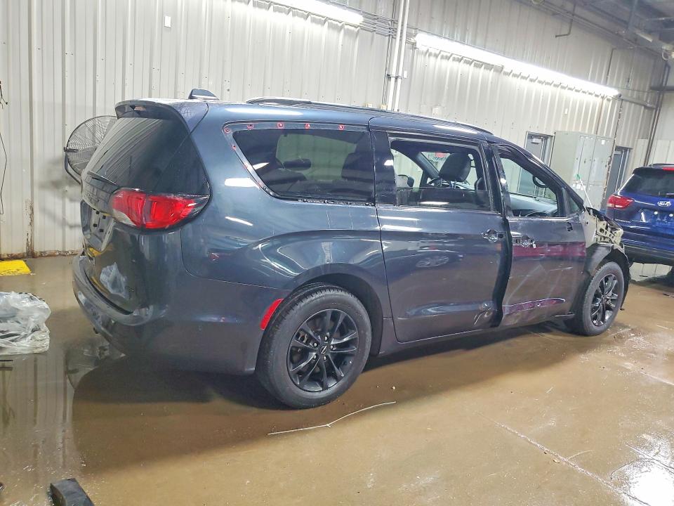 79905095 :رقم المزاد ، 2C4RC3BG7LR267852 vin ، 2020 Chrysler Pacifica مزاد بيع