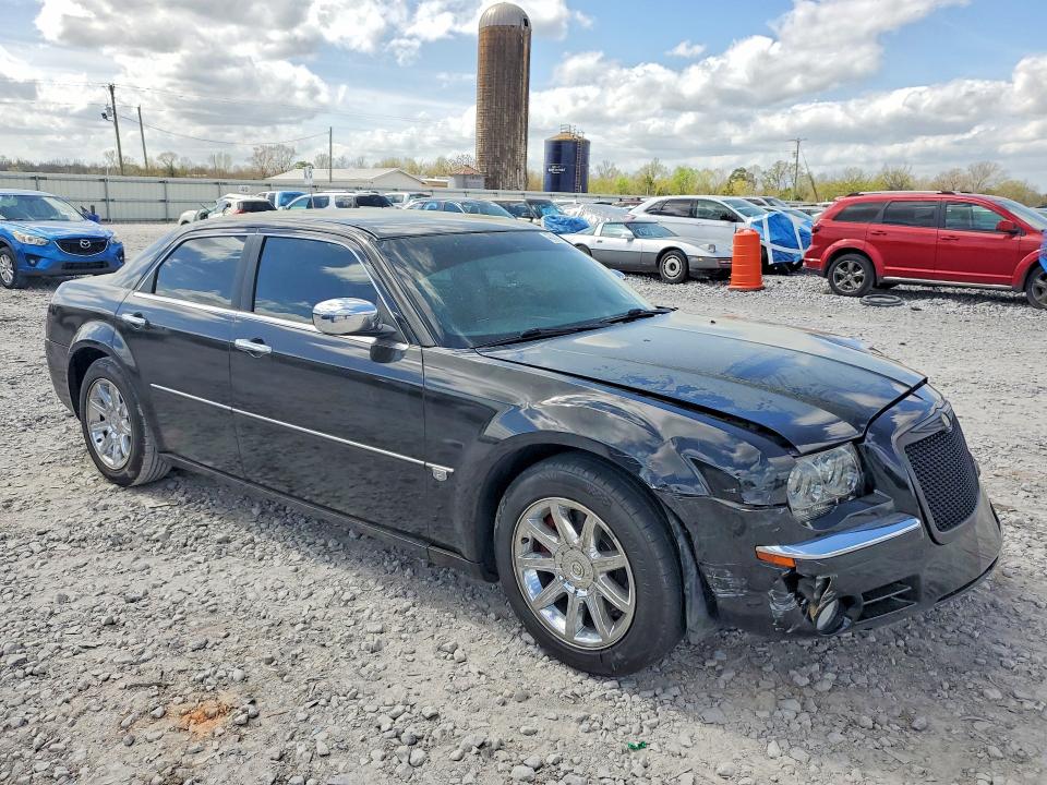 45781176 :رقم المزاد ، 2C3AA63HX5H540940 vin ، 2005 Chrysler 300c مزاد بيع