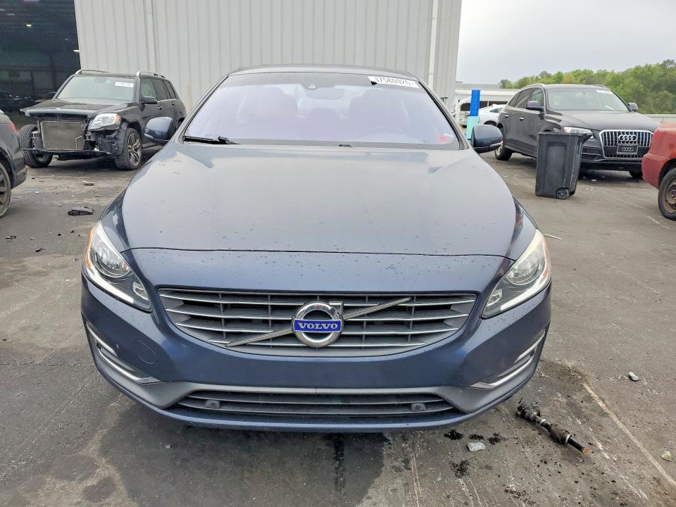 Продаж на аукціоні авто 2015 Volvo S60, vin: YV140MFK6F1352479, номер лоту: 47580926