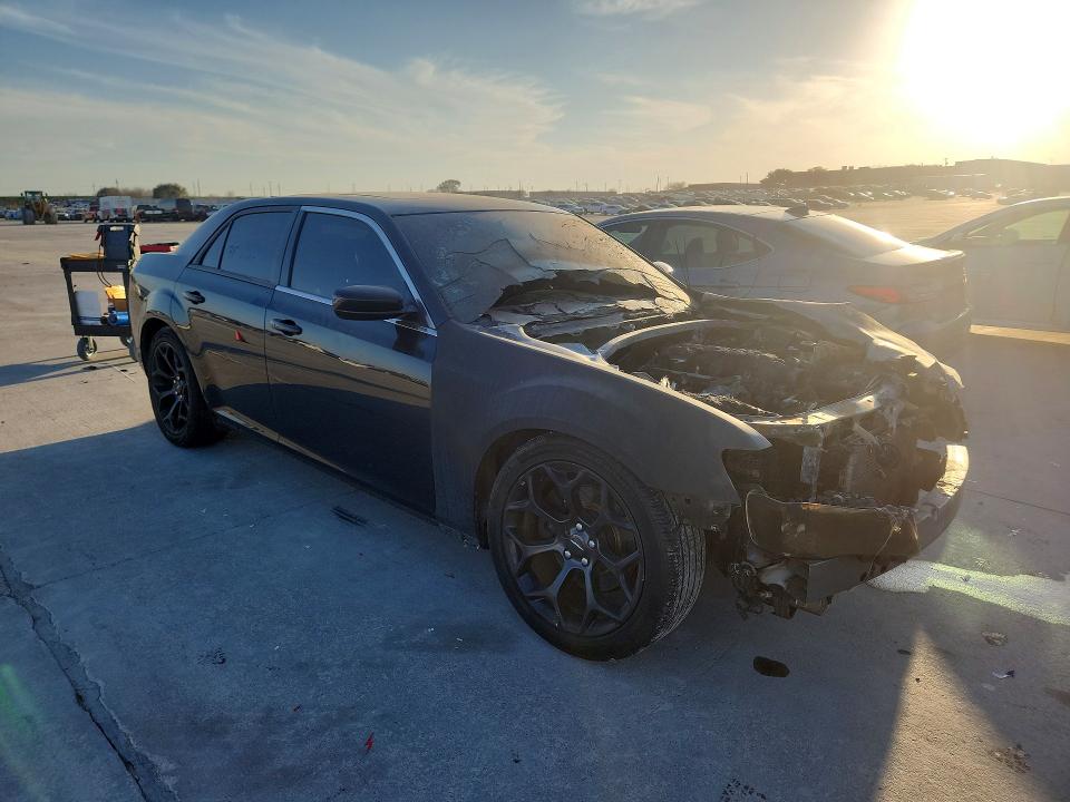 Продажа на аукционе авто 2013 Chrysler 300, vin: 2C3CCABT7DH635286, номер лота: 79628305