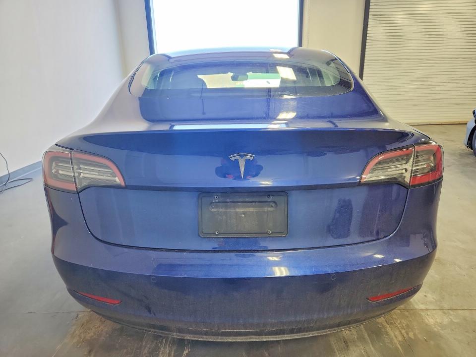 47229946 :رقم المزاد ، 5YJ3E1EA9NF285568 vin ، 2022 Tesla Model 3 مزاد بيع