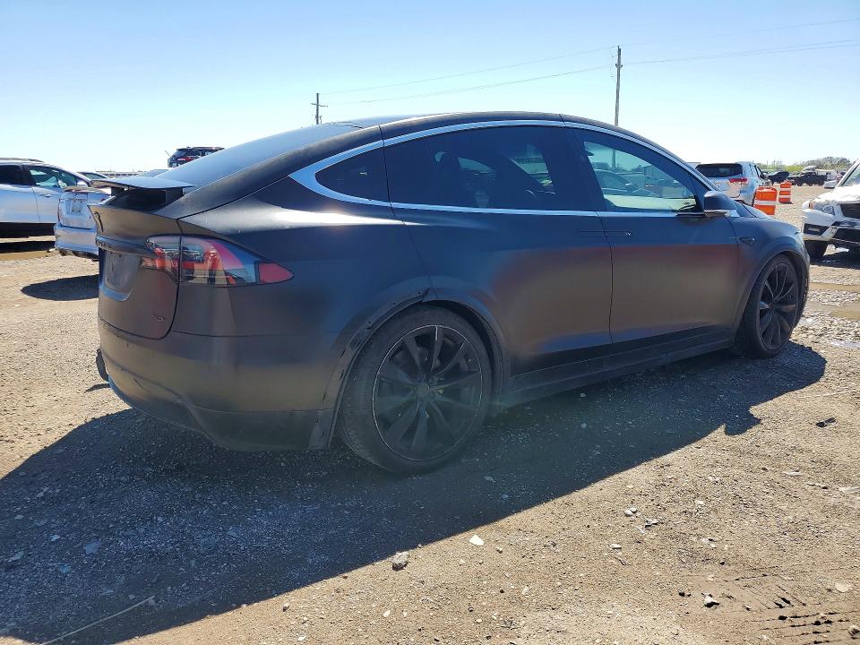 2017 Tesla Model X მანქანა იყიდება აუქციონზე, vin: 5YJXCDE23HF061363, აუქციონის ნომერი: 45925286