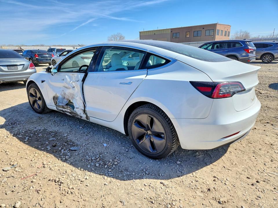 Продажа на аукционе авто 2018 Tesla Model 3, vin: 5YJ3E1EB1JF099977, номер лота: 47035536