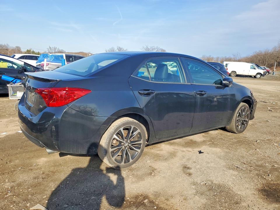 Продажа на аукционе авто 2018 Toyota Corolla, vin: 2T1BURHE8JC071018, номер лота: 78867265