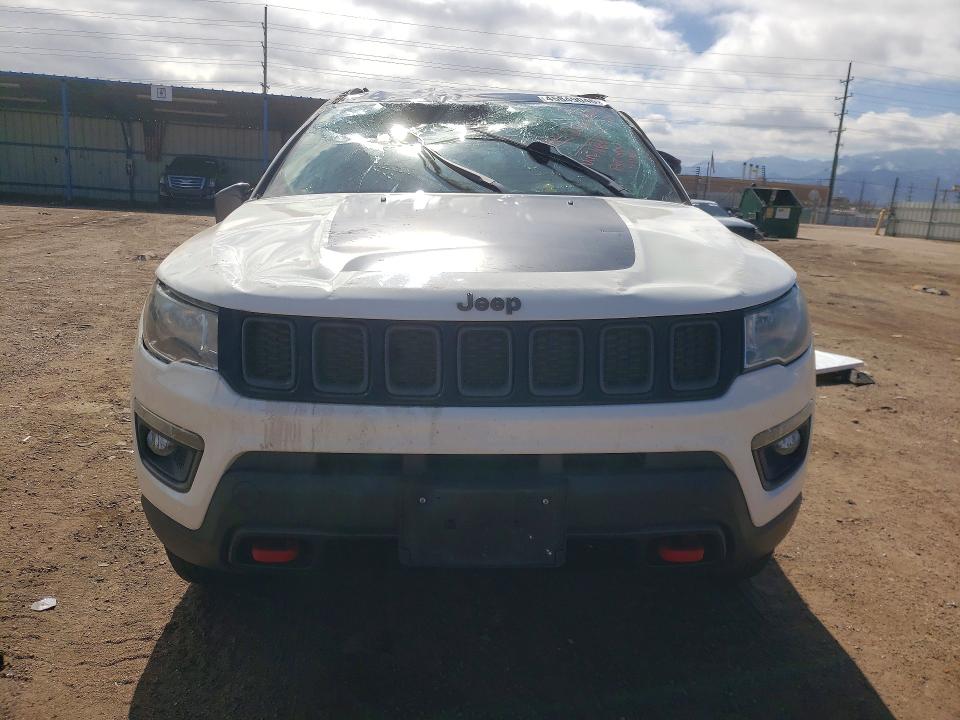 45849046 :رقم المزاد ، 3C4NJDDB6LT221180 vin ، 2020 Jeep Compass مزاد بيع