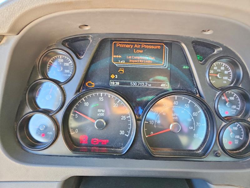 2017 Peterbilt 579 მანქანა იყიდება აუქციონზე, vin: 1XPBDP9X0HD410841, აუქციონის ნომერი: 46034186