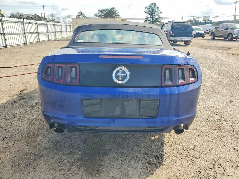 45528816 :رقم المزاد ، 1ZVBP8EM3E5240892 vin ، 2014 Ford Mustang مزاد بيع