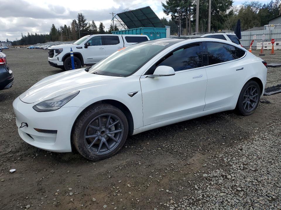 41602206 :رقم المزاد ، 5YJ3E1EA7KF415889 vin ، 2019 Tesla Model 3 مزاد بيع