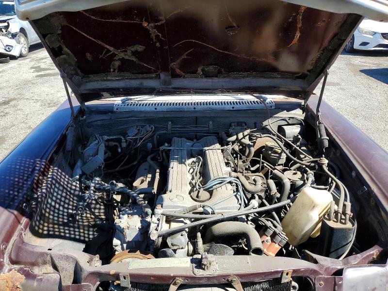 41832126 :رقم المزاد ، 11407312105408 vin ، 1975 Mercedes Benz 280 مزاد بيع