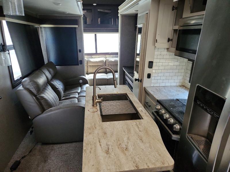 45669306 :رقم المزاد ، 1UJCJ0BV1L1LL0523 vin ، 2020 Jayco North Poin مزاد بيع
