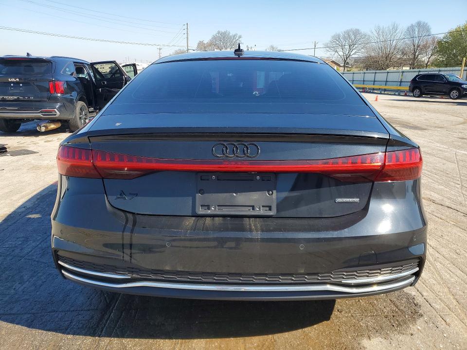 Продажа на аукционе авто 2021 Audi A7, vin: WAUV2AF26MN046386, номер лота: 46747266
