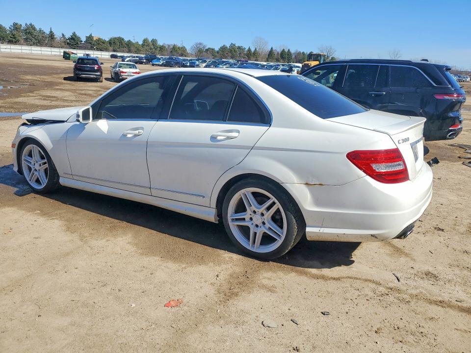 Продаж на аукціоні авто 2013 Mercedes-benz C, vin: WDDGF8AB5DR251115, номер лоту: 78374185