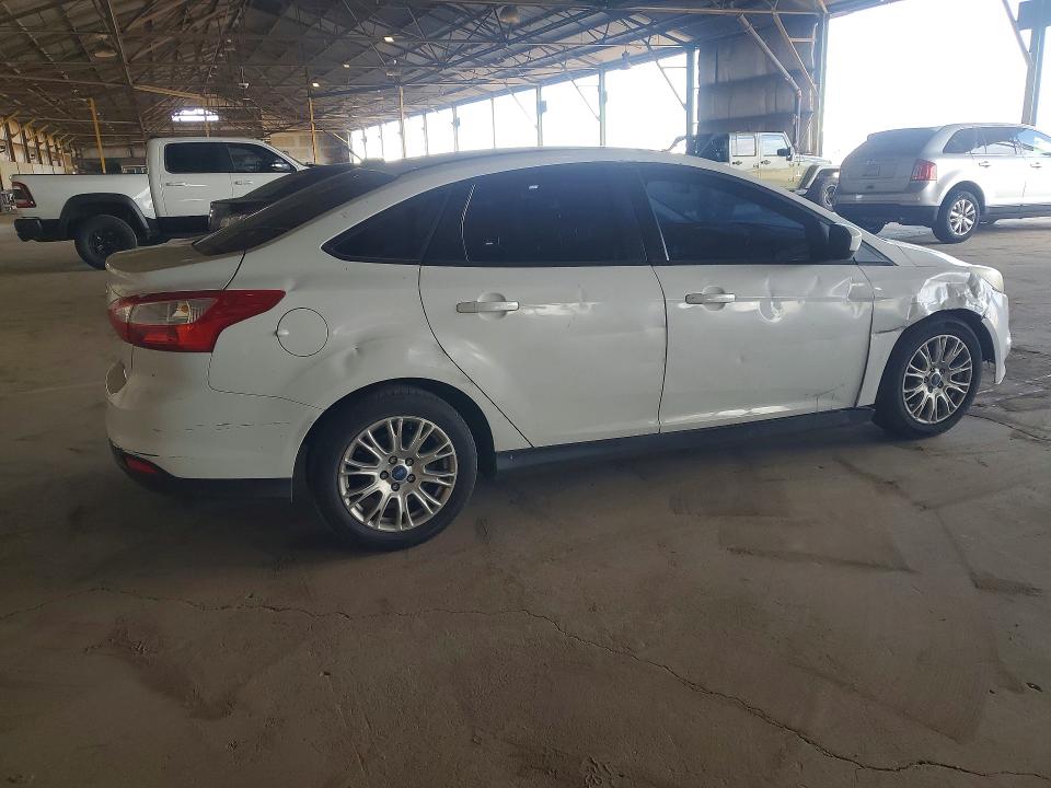 45511426 :رقم المزاد ، 1FAHP3F22CL379360 vin ، 2012 Ford Focus S مزاد بيع