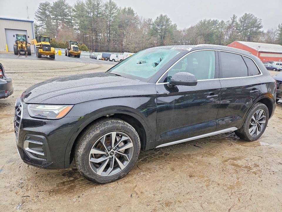 41698156 :رقم المزاد ، WA1AAAFY7M2076257 vin ، 2021 Audi Q5 مزاد بيع