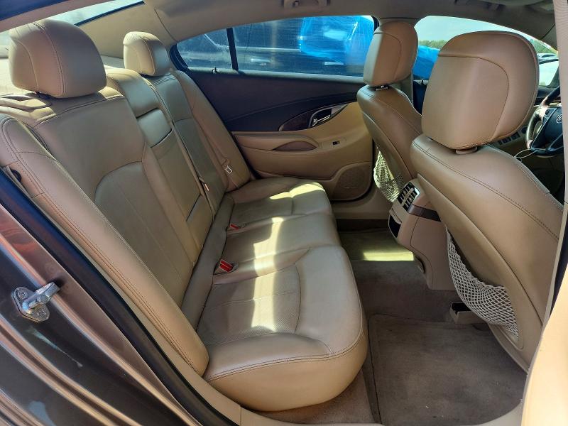 41746066 :رقم المزاد ، 1G4GE5ED5BF282561 vin ، 2011 Buick Lacrosse مزاد بيع