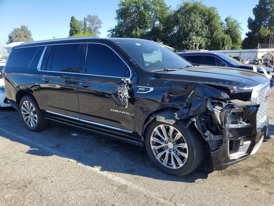 Продажа на аукционе авто 2021 Gmc Yukon Xl, vin: 1GKS2JKLXMR253882, номер лота: 47767766