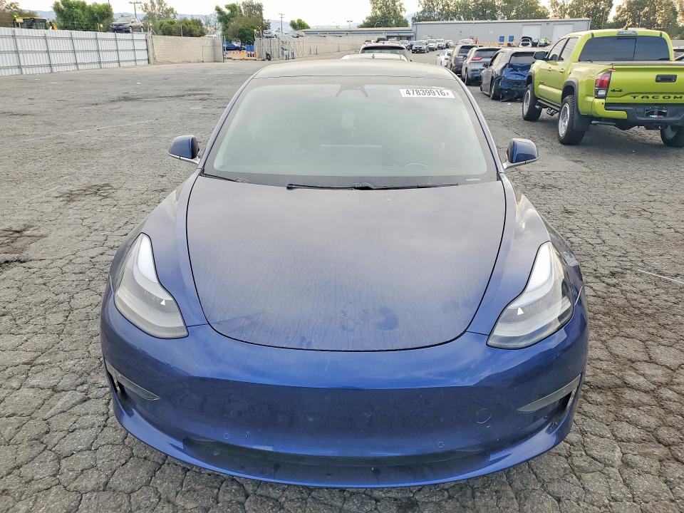Продажа на аукционе авто 2018 Tesla Model 3, vin: 5YJ3E1EA0JF076522, номер лота: 47839916