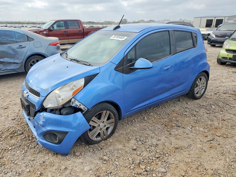 2015 Chevrolet Spark მანქანა იყიდება აუქციონზე, vin: KL8CB6S94FC743167, აუქციონის ნომერი: 79785465