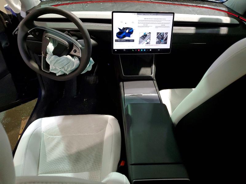 46037936 :رقم المزاد ، 7SAYGDEE8TF439966 vin ، 2026 Tesla Model Y مزاد بيع