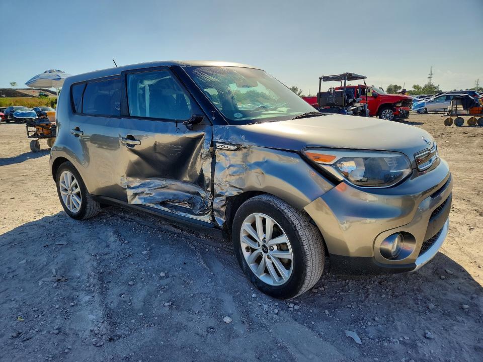 Продаж на аукціоні авто 2018 Kia Soul, vin: KNDJP3A5XJ7576246, номер лоту: 76486385