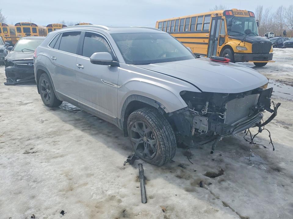 47062126 :رقم المزاد ، 1V2BE2CA2RC244222 vin ، 2024 Volkswagen Atlas Cross Sport مزاد بيع