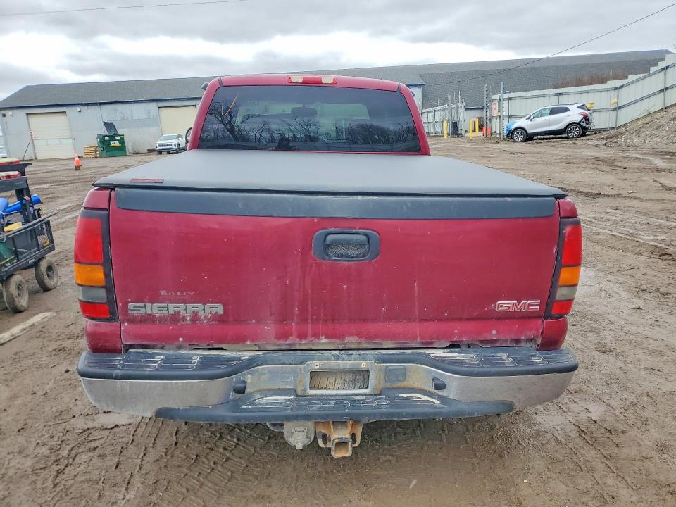 45965966 :رقم المزاد ، 2GTEK19B451343223 vin ، 2005 Gmc New Sierra مزاد بيع