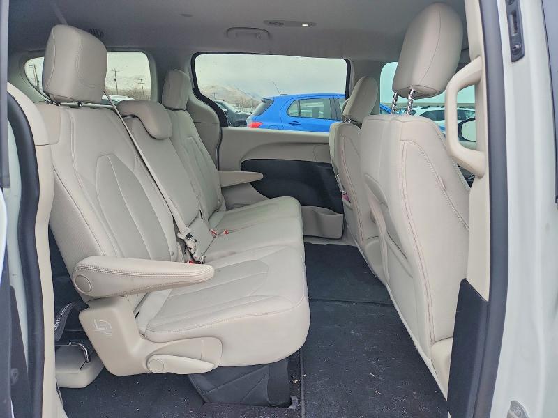 2017 Chrysler Pacifica მანქანა იყიდება აუქციონზე, vin: 2C4RC1CG3HR531580, აუქციონის ნომერი: 41600776