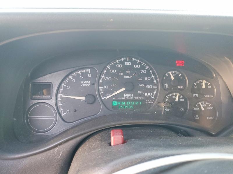 2002 Chevrolet Silverado მანქანა იყიდება აუქციონზე, vin: 2GCEC19V521223630, აუქციონის ნომერი: 79319775