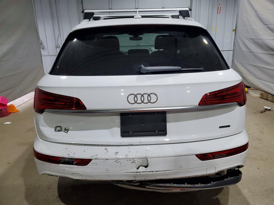 47058956 :رقم المزاد ، WA1BAAFY5M2012237 vin ، 2021 Audi Q5 مزاد بيع