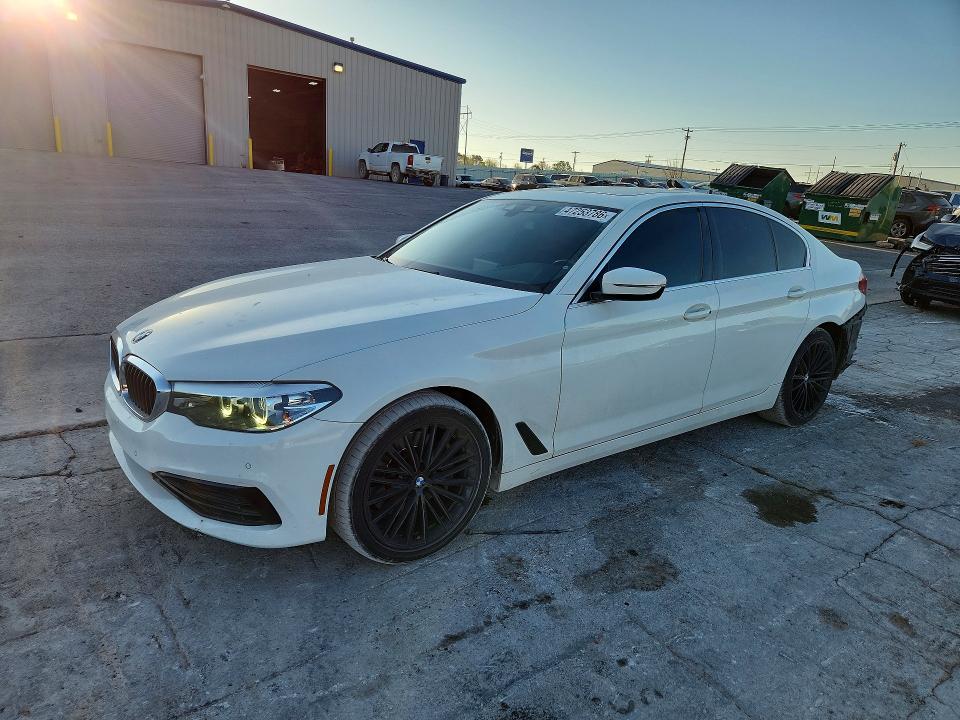 47253786 :رقم المزاد ، WBAJA5C57KWW01053 vin ، 2019 Bmw 530 مزاد بيع
