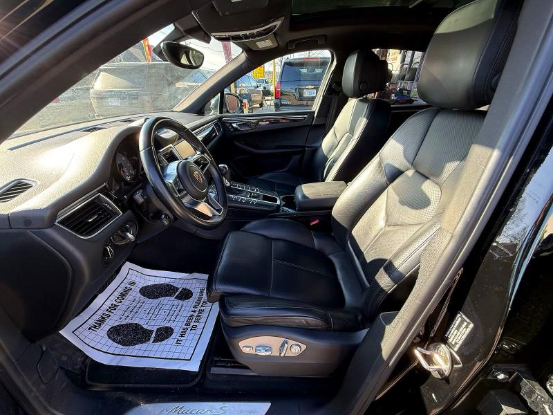 Продаж на аукціоні авто 2016 Porsche Macan, vin: WP1AB2A52GLB56455, номер лоту: 64828386