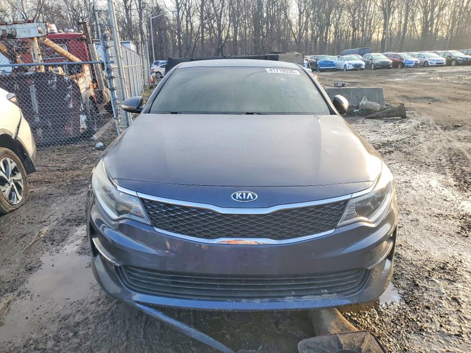 Продаж на аукціоні авто 2017 Kia Optima, vin: 5XXGT4L32HG122582, номер лоту: 41719326