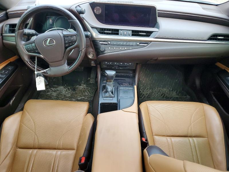 77296195 :رقم المزاد ، 58ABZ1B15KU014440 vin ، 2019 Lexus Es مزاد بيع
