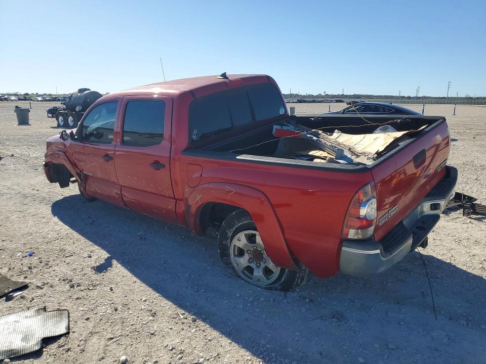 Продажа на аукционе авто 2015 Toyota Tacoma, vin: 5TFJU4GN1FX064601, номер лота: 46026116