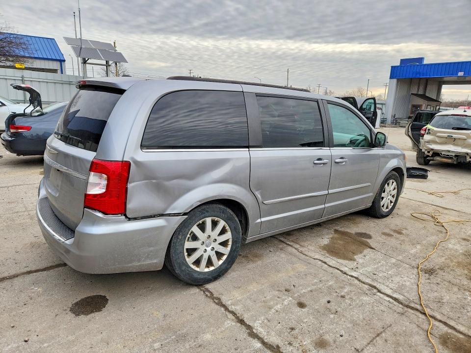2016 Chrysler Town & Country მანქანა იყიდება აუქციონზე, vin: 2C4RC1BG8GR296013, აუქციონის ნომერი: 47298656