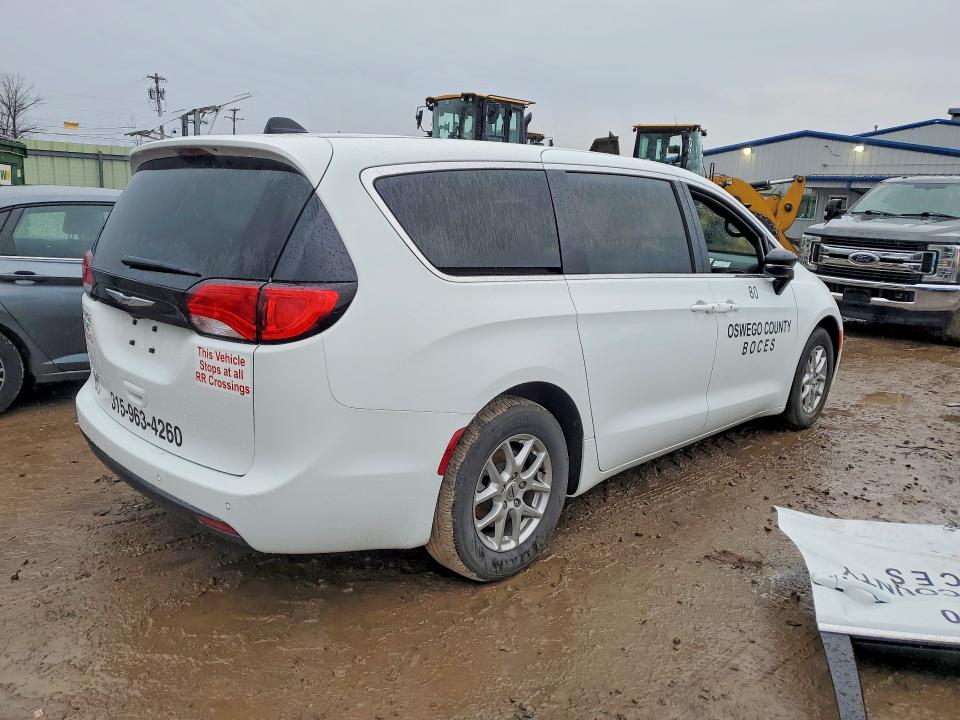 2025 Chrysler Voyager მანქანა იყიდება აუქციონზე, vin: 2C4RC1CG2SR533926, აუქციონის ნომერი: 48109136