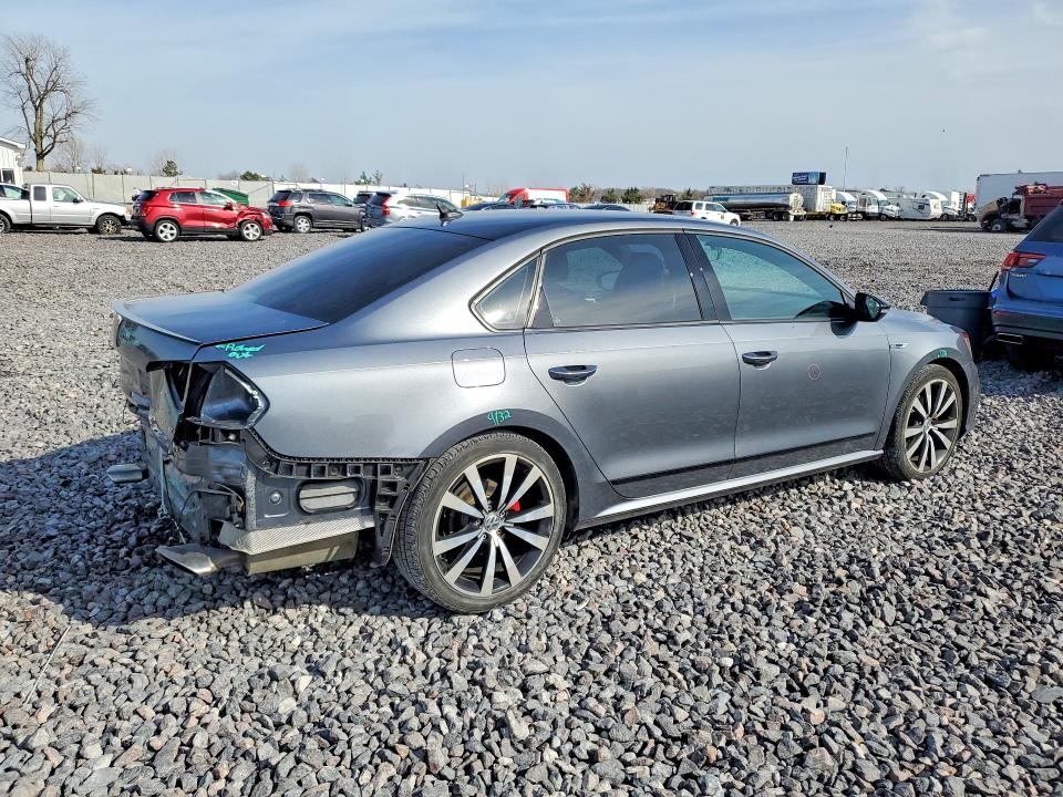 Продаж на аукціоні авто 2018 Volkswagen Passat, vin: 1VWJM7A32JC040569, номер лоту: 46766136