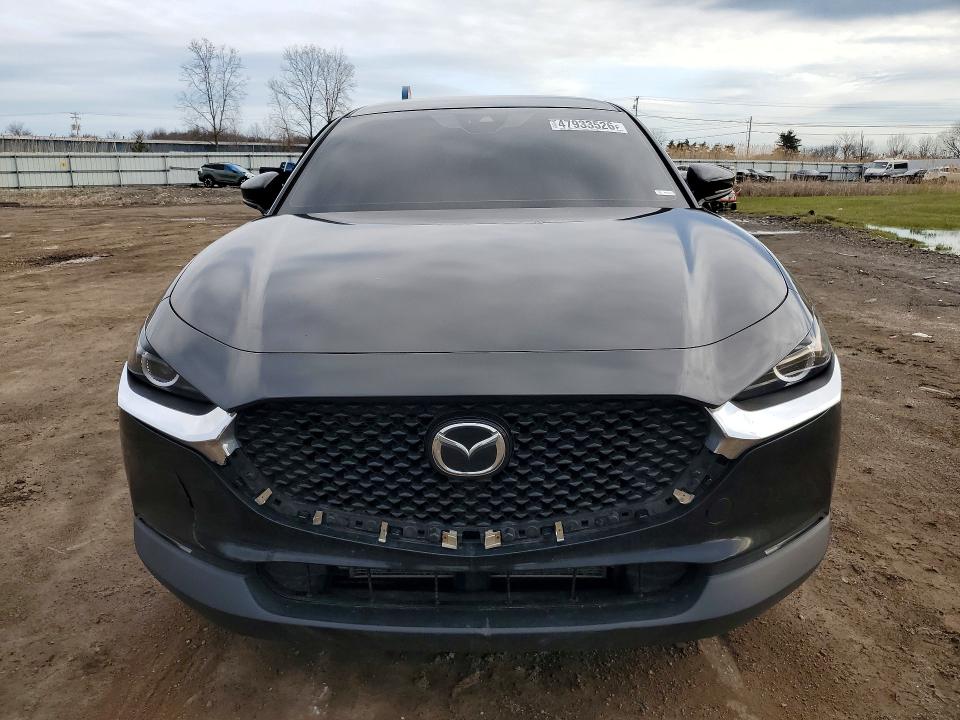 47933526 :رقم المزاد ، 3MVDMBBLXMM264594 vin ، 2021 Mazda Cx-30 مزاد بيع