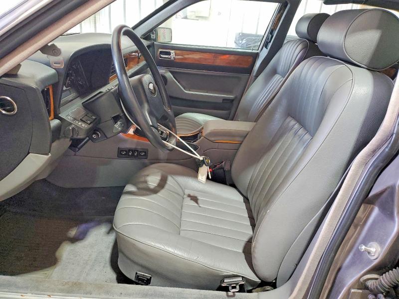 1990 Jaguar Xj6 მანქანა იყიდება აუქციონზე, vin: SAJFY1743LC618242, აუქციონის ნომერი: 48008416