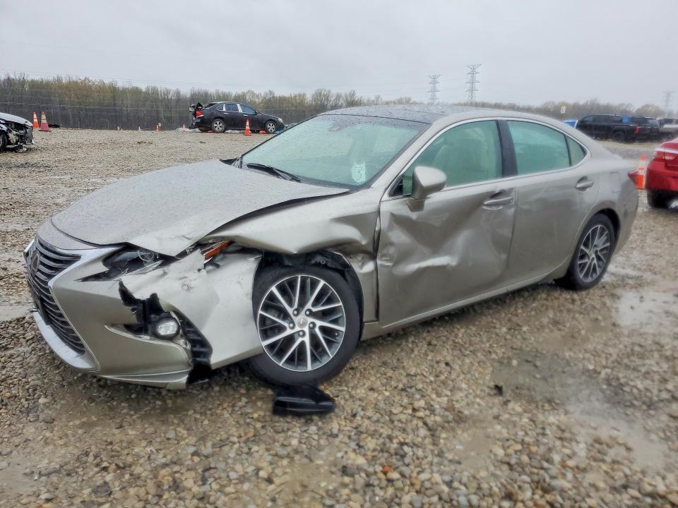 50090386 :رقم المزاد ، 58ABK1GG8HU055655 vin ، 2017 Lexus Es 350 مزاد بيع