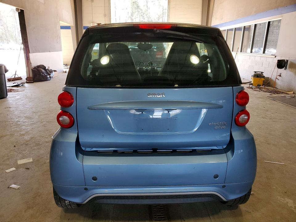 Продажа на аукционе авто 2014 Smart Fortwo, vin: WMEEJ9AA4EK756300, номер лота: 46763846