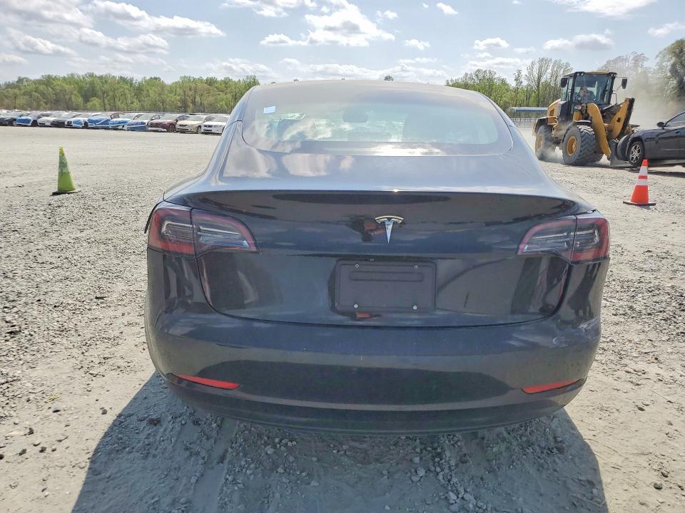 48387196 :رقم المزاد ، 5YJ3E1EA0KF305184 vin ، 2019 Tesla Model 3 مزاد بيع