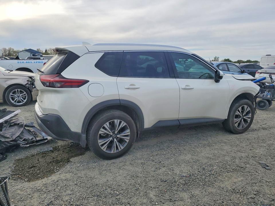 45872016 :رقم المزاد ، JN8AT3BA7MW012978 vin ، 2021 Nissan Rogue مزاد بيع