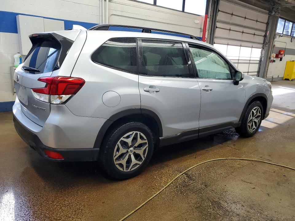 78879795 :رقم المزاد ، JF2SKAJC3MH541621 vin ، 2021 Subaru Forester مزاد بيع
