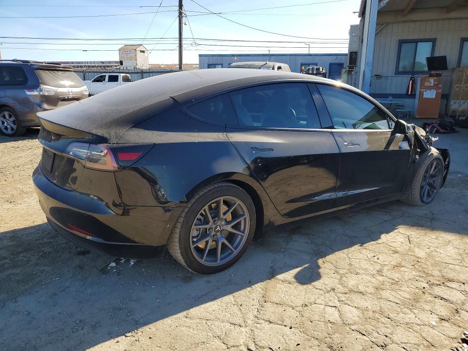 46494076 :رقم المزاد ، 5YJ3E1EB4MF852745 vin ، 2021 Tesla Model 3 مزاد بيع