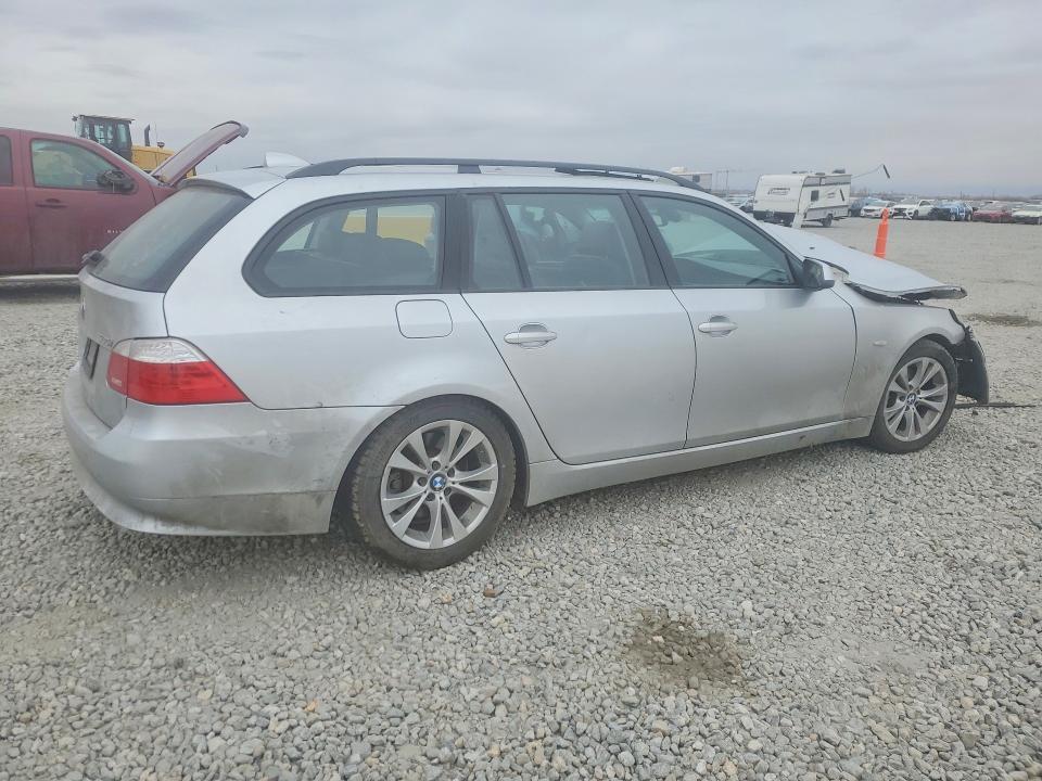 47945876 :رقم المزاد ، WBAPT7C5XAC237419 vin ، 2010 Bmw 535 مزاد بيع