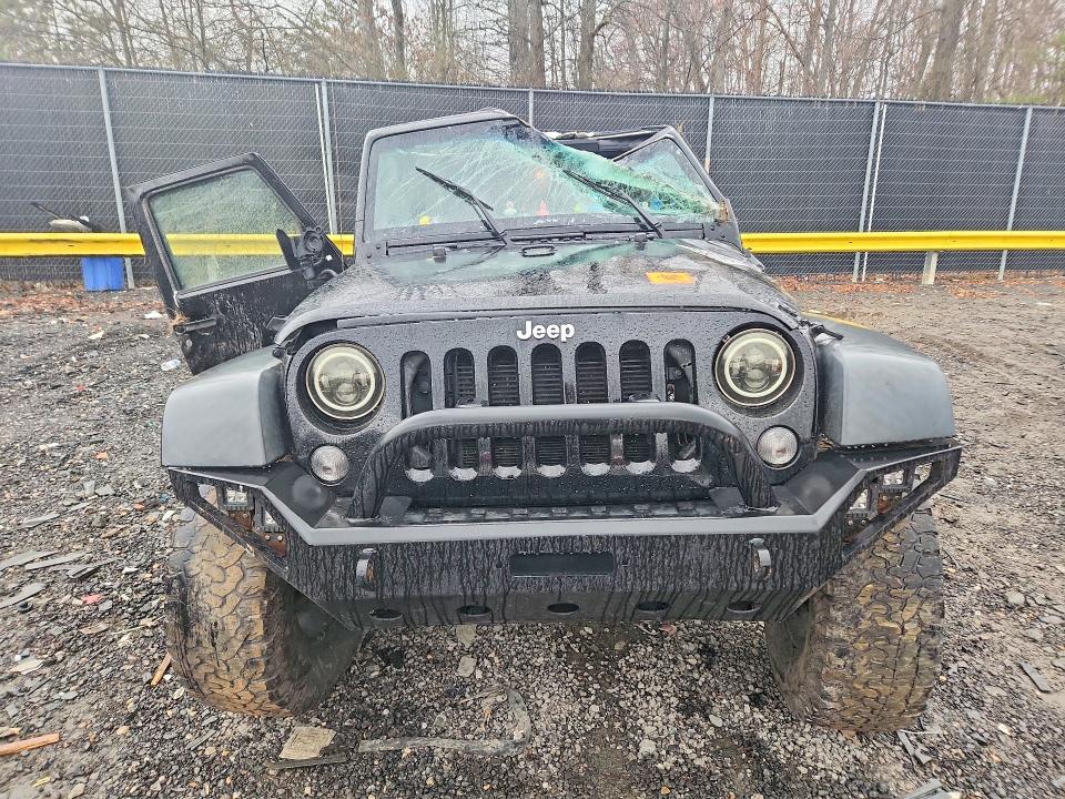 2016 Jeep Wrangler Unlimited მანქანა იყიდება აუქციონზე, vin: 1C4BJWDG5GL260435, აუქციონის ნომერი: 45817616