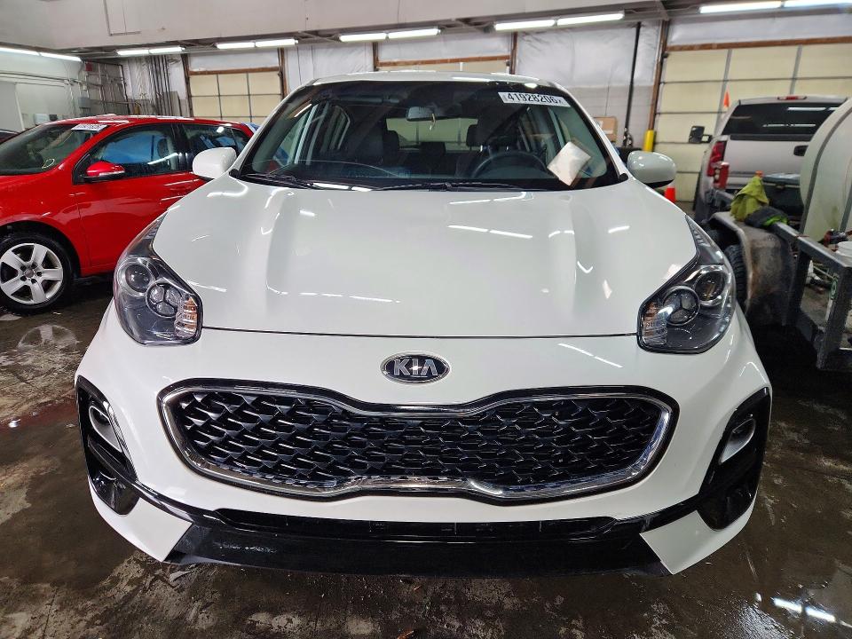 Продаж на аукціоні авто 2022 Kia Sportage, vin: KNDPMCAC8N7995963, номер лоту: 41928206