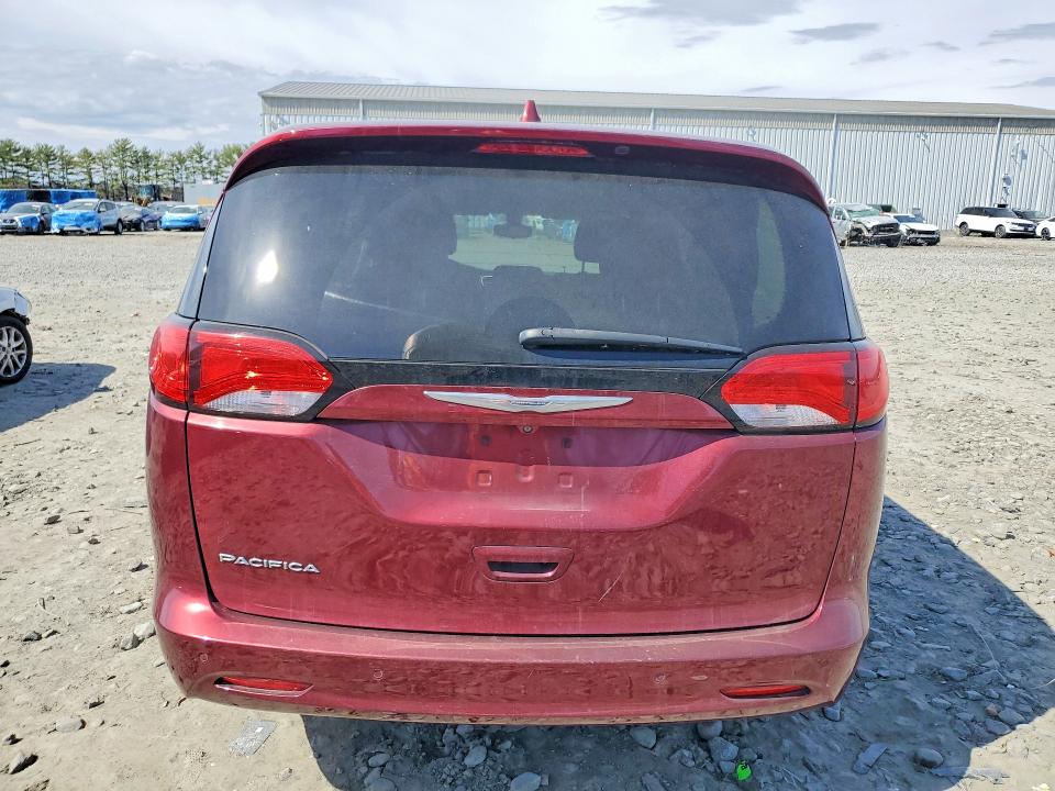 Продаж на аукціоні авто 2017 Chrysler Pacifica, vin: 2C4RC1DGXHR588972, номер лоту: 47098806