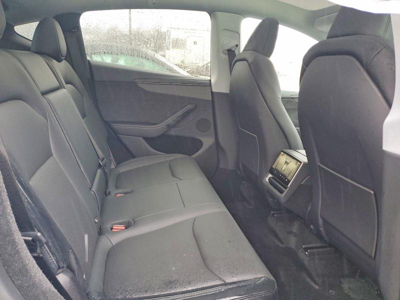 41949236 :رقم المزاد ، 7SAYGDED9TA500973 vin ، 2026 Tesla Model Y مزاد بيع